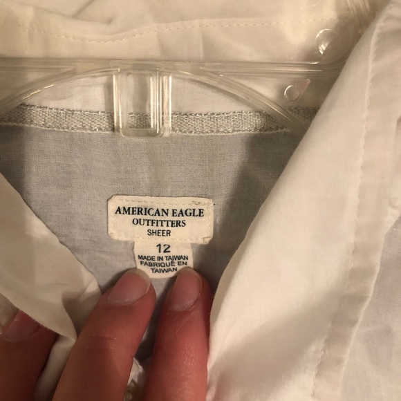 Button up - Picture 2 of 2